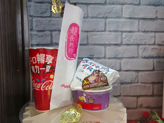 高雄三民-丹丹漢堡|超CP值廉價美味|（在地人推薦隱藏吃法）