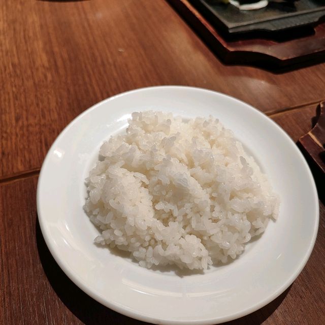 梅田站的高水準洋食店