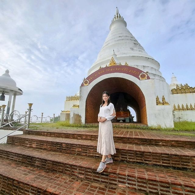 อุทยานธรรมเขานาในหลวง   จ.สุราษฎร์ธานี