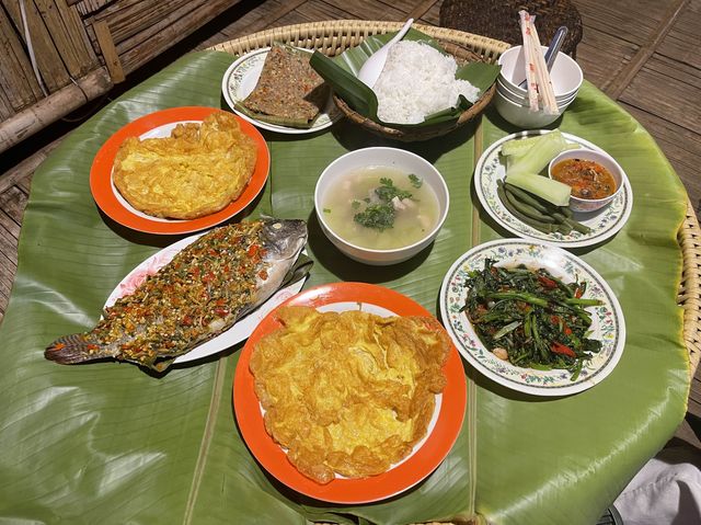 ผาฮี้แลนด์คาเฟ่&โฮมสเตย์