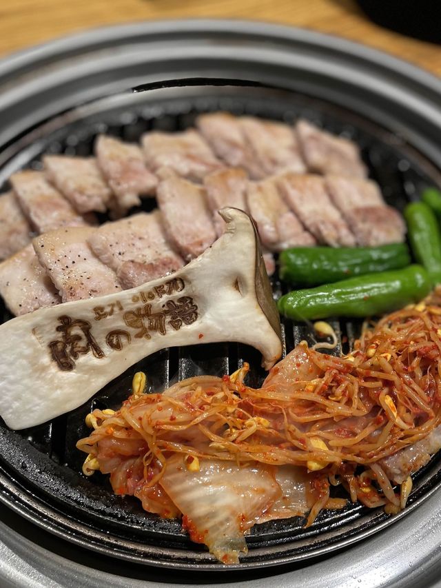 【新大久保】色鮮やかで超豪華ランチ🇰🇷肉の物語