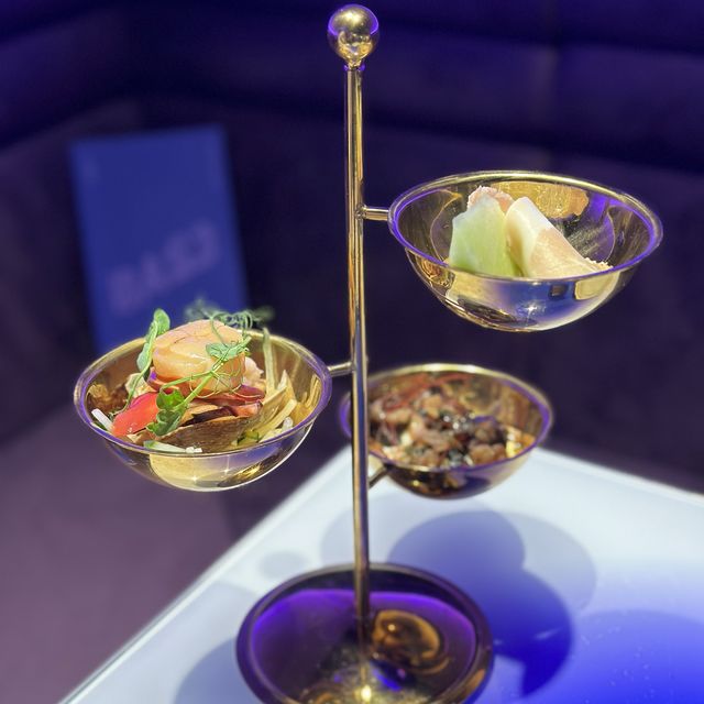 油麻地高質西餐岩哂收工飲番杯