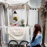 Alice in wonderland Cafe in Sukhumvit 31