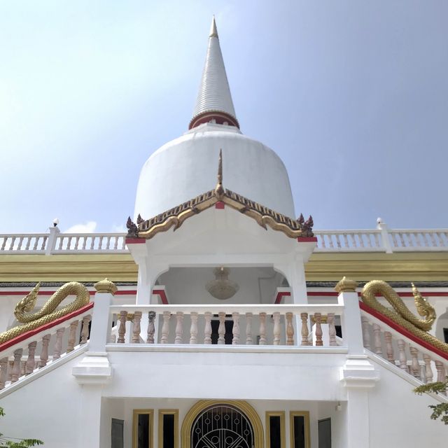 วัดธาตุน้อย เมืองคอน