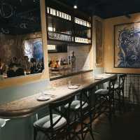 銅鑼灣西班牙菜Tasting Menu🍽️大愛藍白色外牆復古氛圍🔵⚪