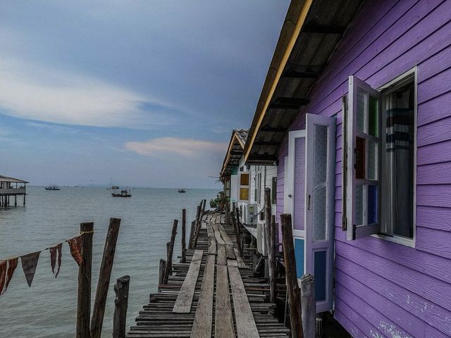The Boathouse บางเสร่ สัตหีบ 