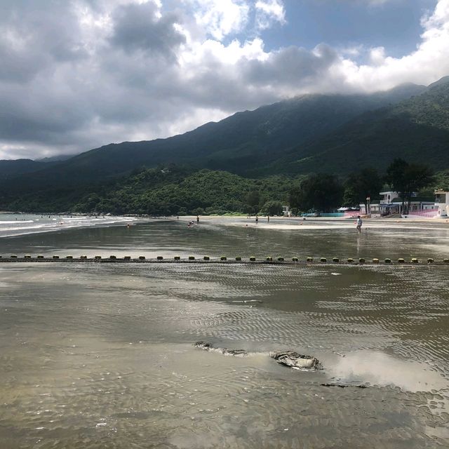 貝澳沙灘摸蜆遊