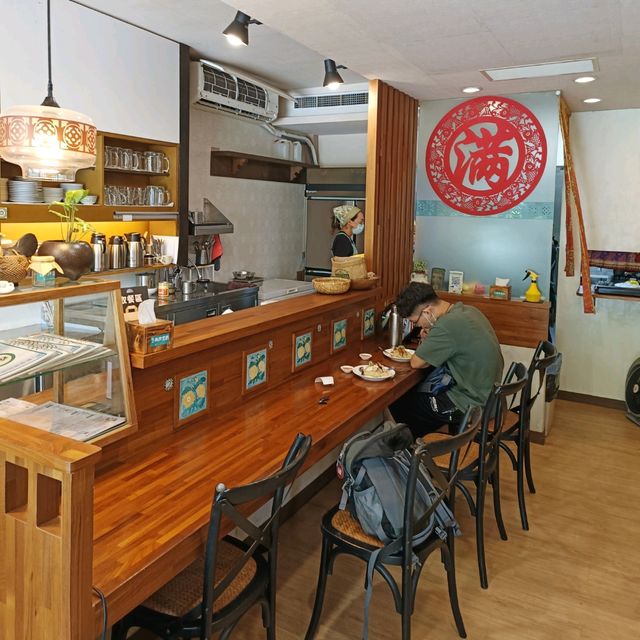 高雄苓雅區新加坡美食~南洋食府銳記
