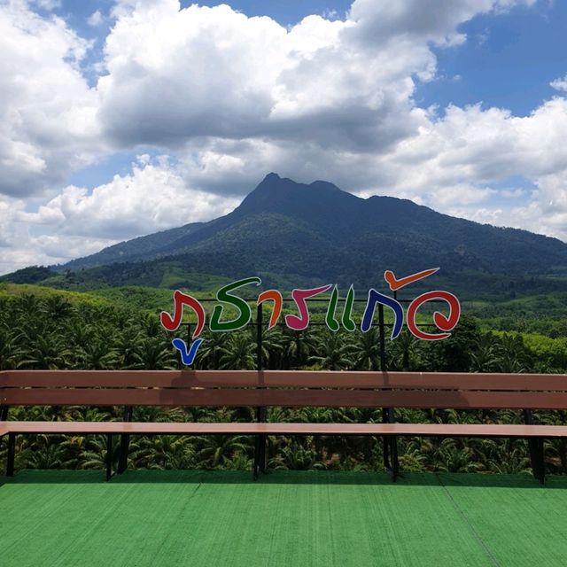 ชมยอดเขาพนมเบญจา ที่ ภูธารแก้ว จ.กระบี่