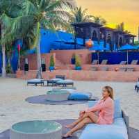 รีสอร์ทหัวหิน สวย เก๋ ติดทะเล สระว่ายน้ำกลางรีสอร์ท