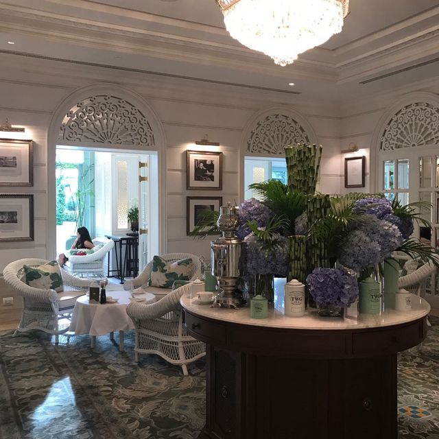 Author’s Lounge