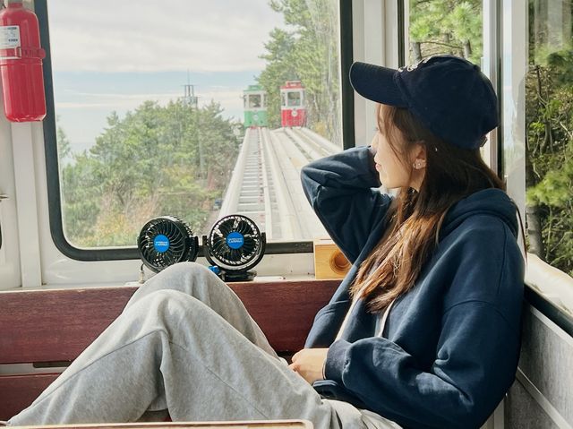 暴紅韓國釜山「天空膠囊列車」