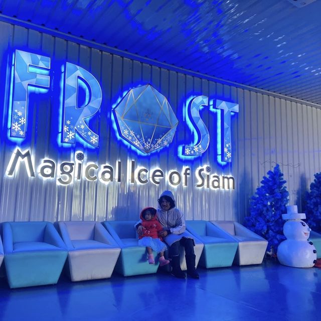 #ที่เที่ยวพัทยา #frostmagicaliceofsiampattaya 