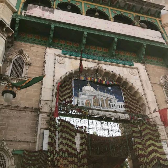 Famous Sufi shrine in the World - Ajmer 
