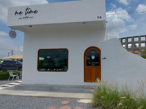  "ME TIME CAFE "