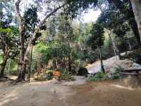 ชมน้ำตกหินปูนสุดงดงาม ในอำเภอเชียงดาว ⛰️
