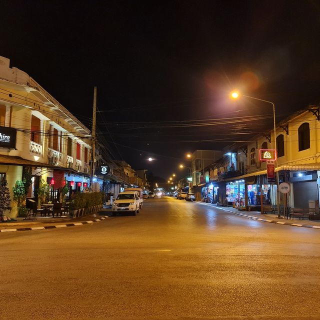 หอเสาหลักเมืองท่าแขก