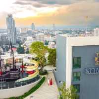 #ที่พักพัทยา มาพร้อมกับสวนน้ำลอยฟ้า