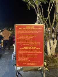 🇻🇳夜遊會安古城👍🏾浪漫小船放燈籠🏮