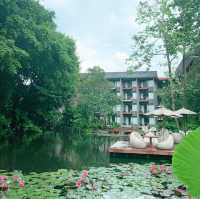 Songkran to luxury 5star resort in Phuket 