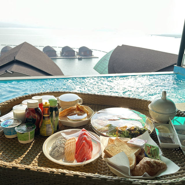 Leaf Lake Kan Resort (ลีฟ เลค กาญจน์ รีสอร์ท)