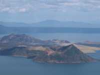 【菲律賓】塔爾火山：湖中活火山，只能泛舟欣賞