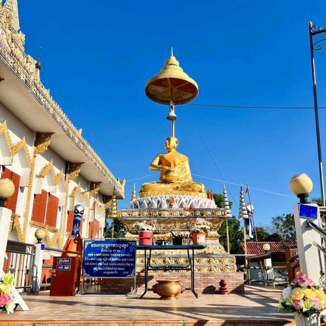 วัดสระบ่อแก้ว วัดสวยศิลปะไทยใหญ่ในเมืองแพร่