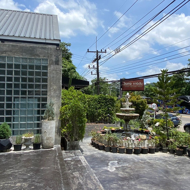 วินเทจการ์เด้นร้านอาหารกลางสวนเอาใจนักท่องเที่ยว🏕️