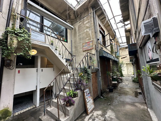 熊本・中央区。昭和33年の風景が残る場所『河原町繊維問屋街』