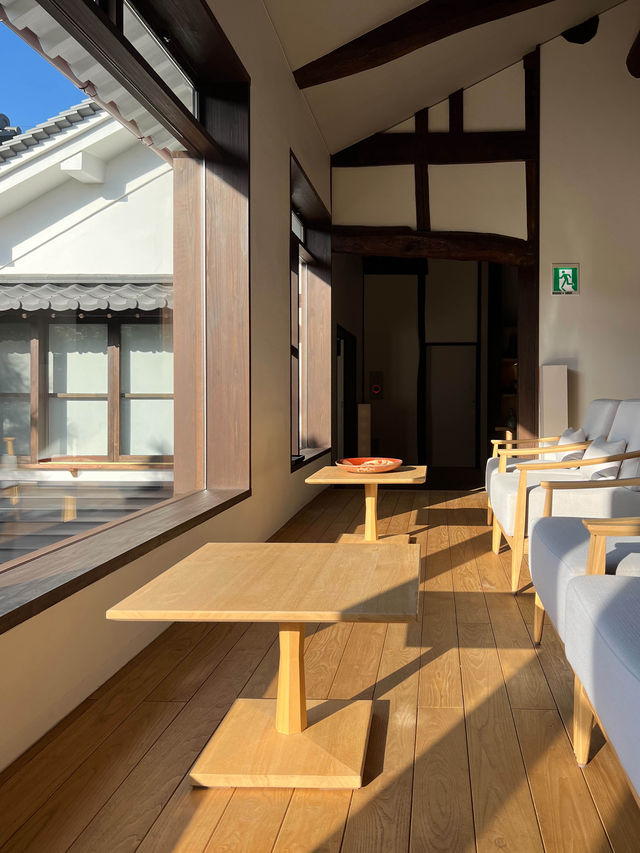 あのアマンの創始者が建てた瀬戸内海の島の日本旅館