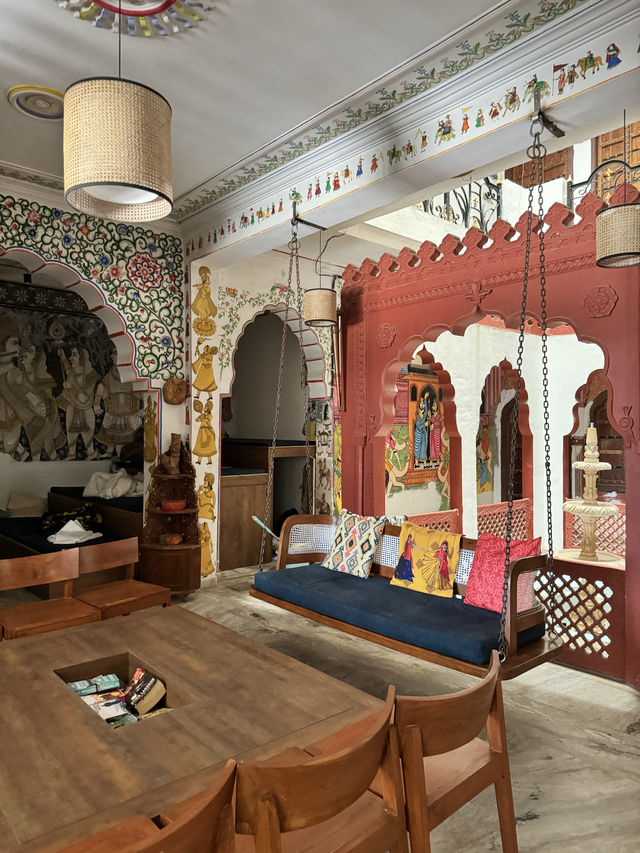 📍Madpackers Pushkar