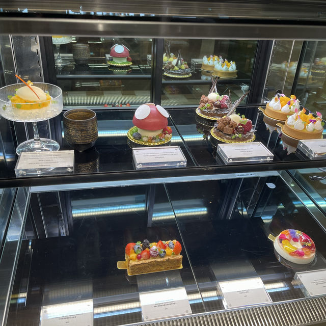 「Delish Kitchen by ALOT」：啟德商場的藝術餐廳，口碑一流！