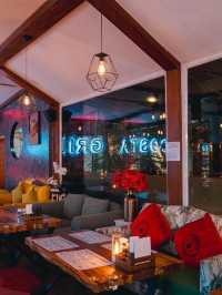 ร้านสเต็กเฮ้าส์ ที่หาดราไวย์ ภูเก็ต  