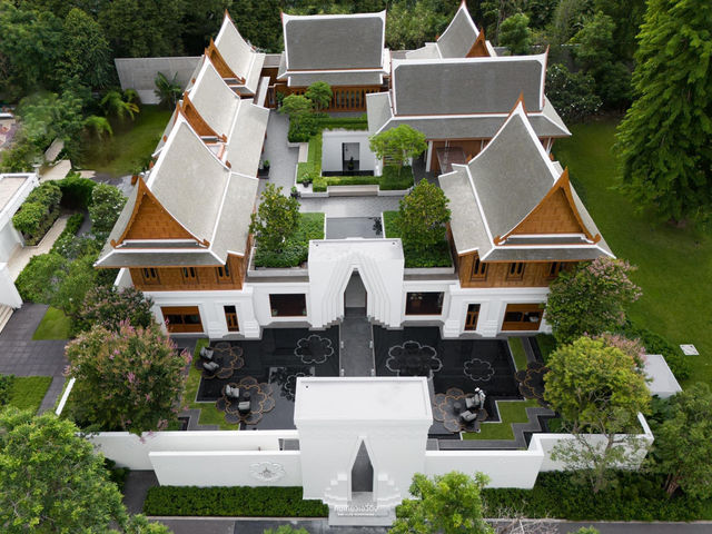 หนีความวุ่นวายมานอนโรงแรมสไตล์สุโขทัยระดับ 5 ดาว