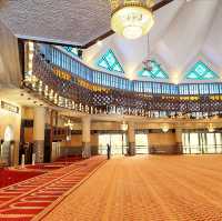 🇲🇾 Discover the Spiritual Heart of KL: Explore its Iconic Mosques 