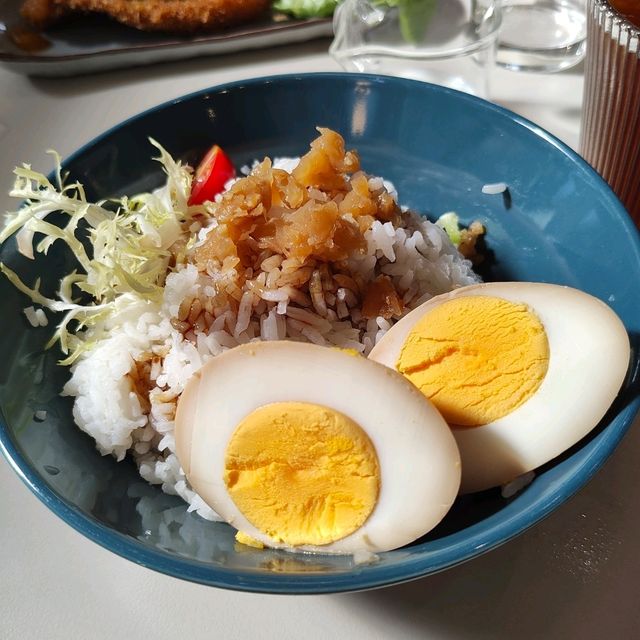港式街頭小食登堂入室