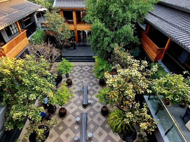【清邁】Kalm Village：藝術設計綜合園和博物館，適合休息和參觀