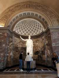 Louvre Museum 