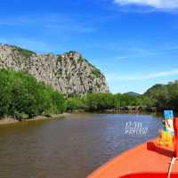 ล่องเรือ "คลองเขาแดง" ชมหินรูปร่างแปลกตา