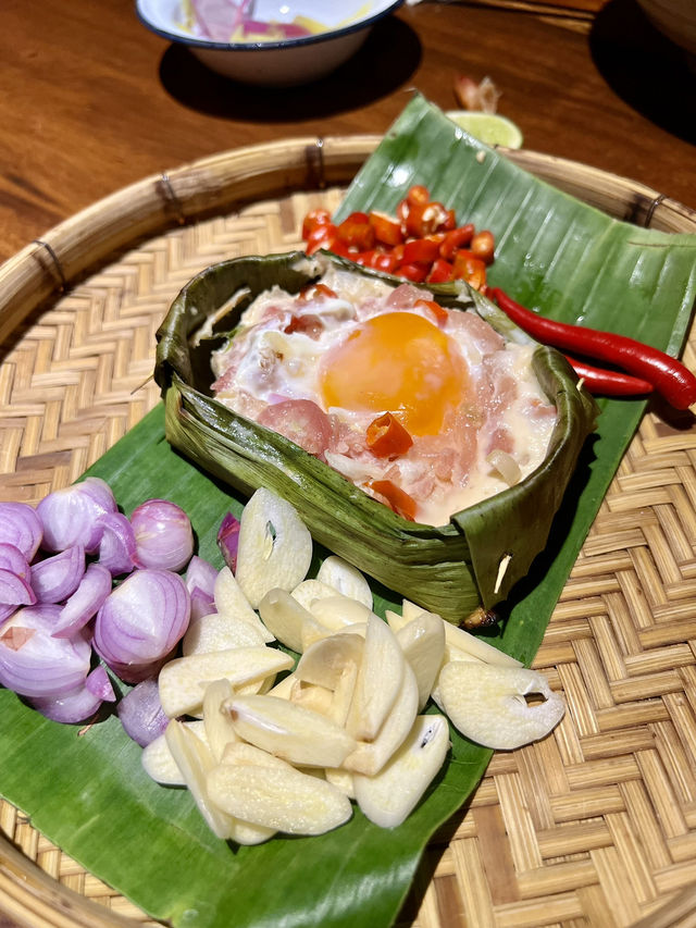 泰國清邁 米其林必比登推薦咖哩麵