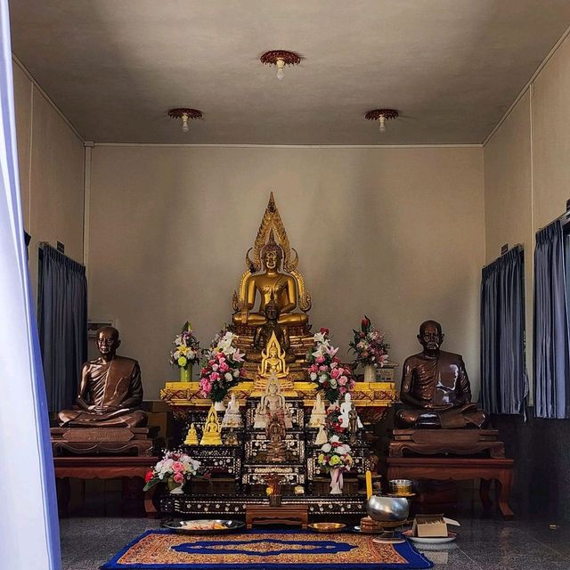 วัดสุวรรณบรรพต อุทัยธานี
