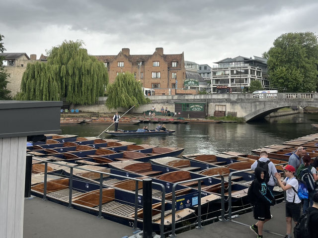 Punting Through the Knowledge Town: Discovering Cambridge’s Charm