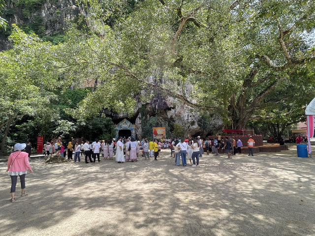 泰國攀牙府 大自然的修行場 Wat Suwan Khuha วัดสุวรรณคูหา