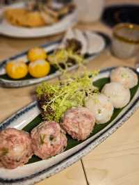 最特別有點心火鍋店