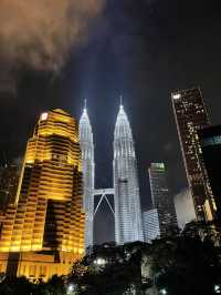 Day&Night ถ่ายรูปเล่นที่มาเลเซีย