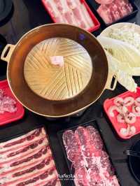 เหมาะสำหรับคนรักหมูกระทะที่อยากทานในเย็นสบาย