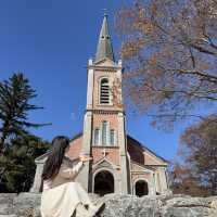원주의 유일한 고딕양식 ‘용소막성당’에서의 로맨틱한 가을 야외데이트⛪️