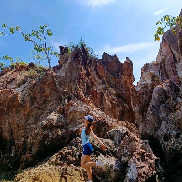 Hiking and seascape adventure!