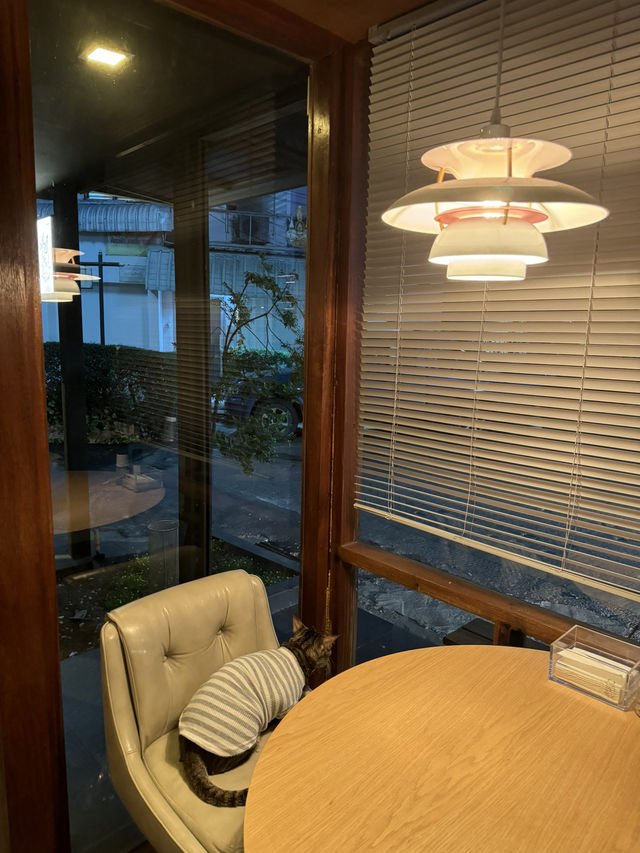 ร้าน Dinner ลับ Unclekani เชียงใหม่ 