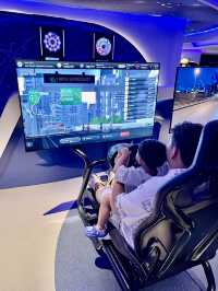 บุกอวกาศ Grand Centre Point Space Pattaya